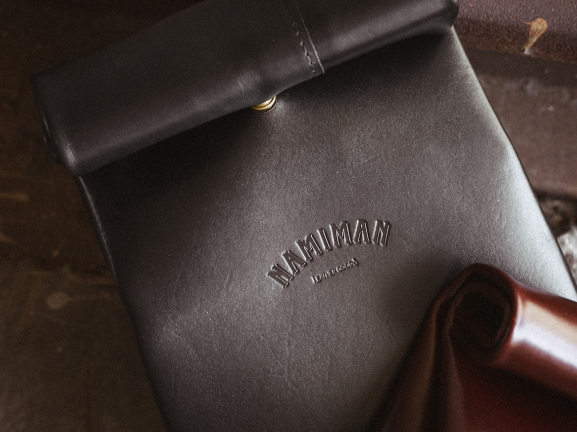 LEATHER LUNCH BAG