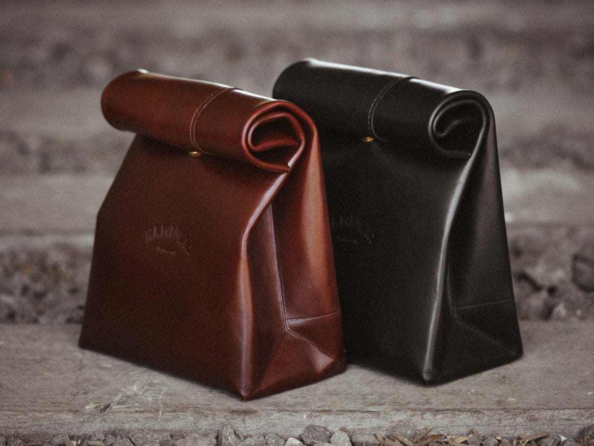 LEATHER LUNCH BAG